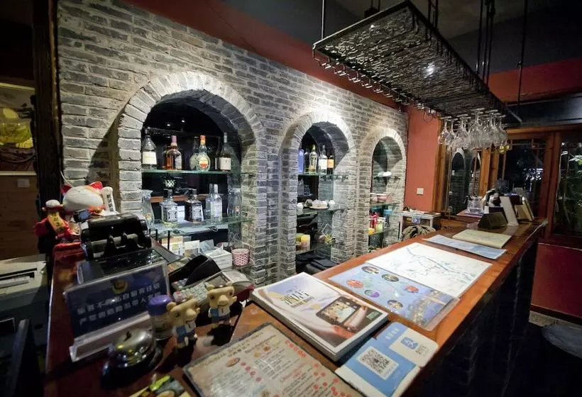 Hotelli Parkside Hostel