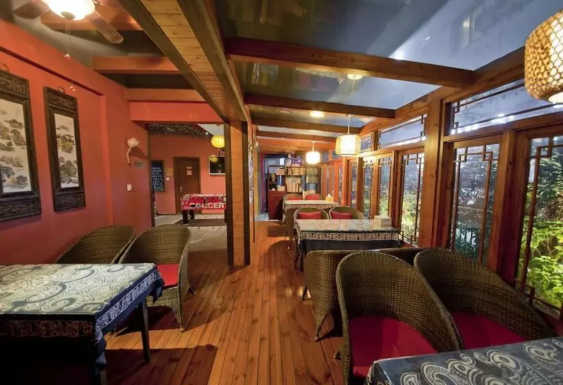 Hotelli Parkside Hostel