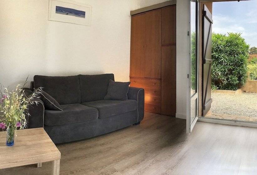 ホテル Stella Marina