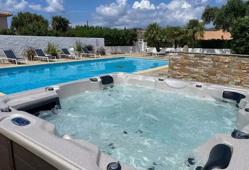 호텔 Stella Marina