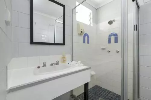 Innisfail City Motel