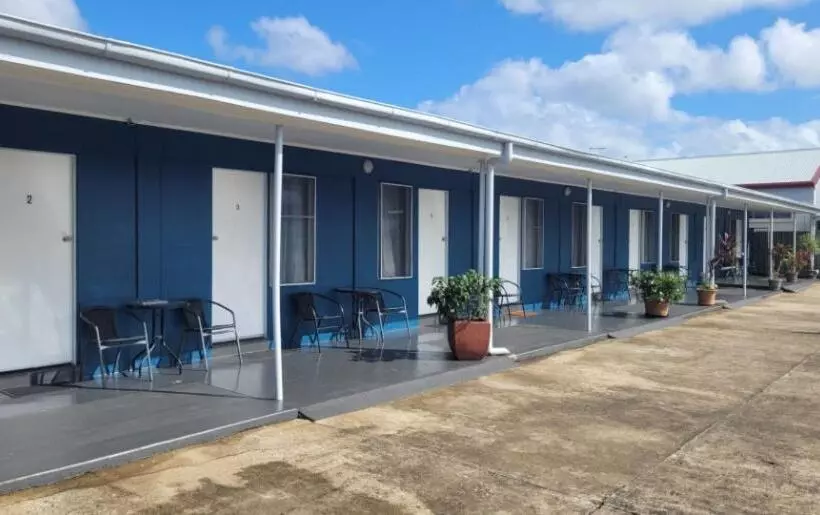 Innisfail City Motel