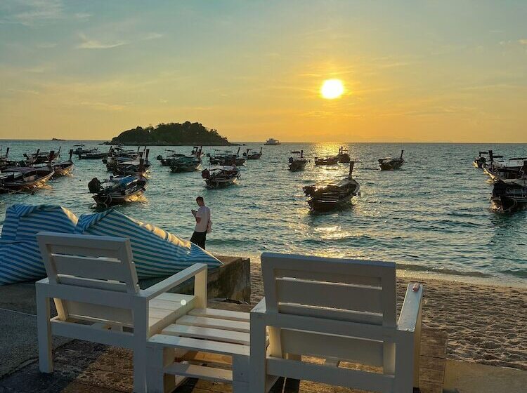 Lipe Power Beach Resort