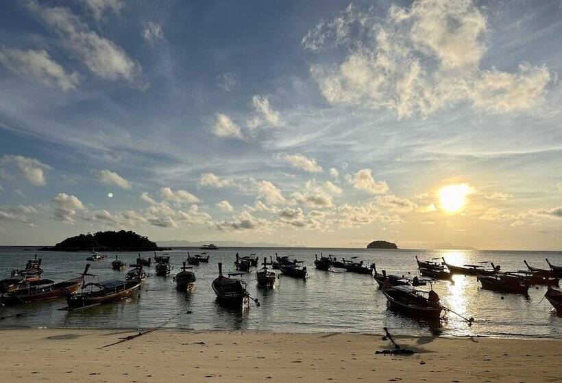 Lipe Power Beach Resort