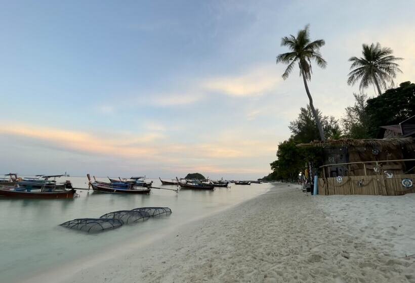 Lipe Power Beach Resort