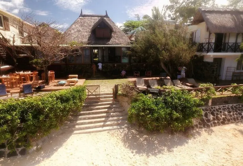 پانسیون Chantauvent Guesthouse