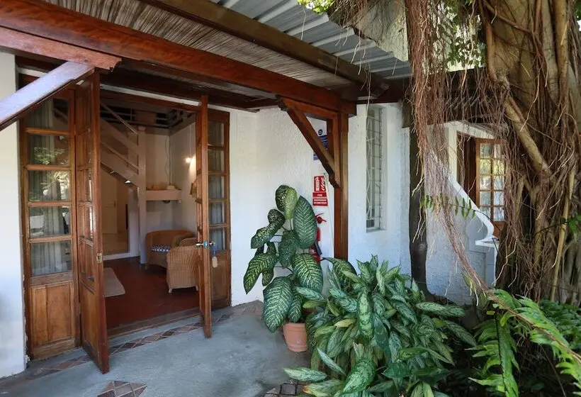 پانسیون Chantauvent Guesthouse