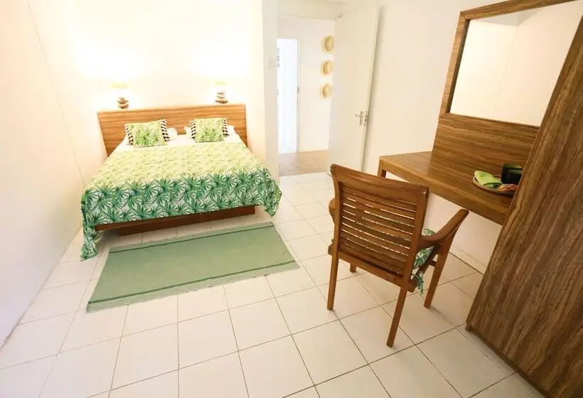 پانسیون Chantauvent Guesthouse