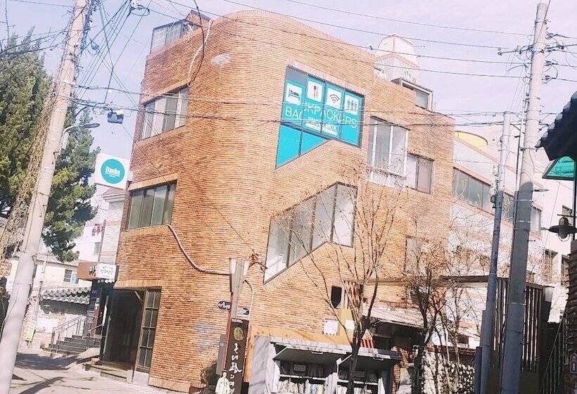 פנסיון Skyboat Inn