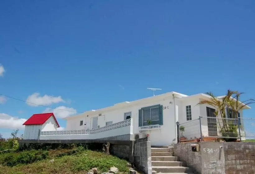 Riverside Cottage Yomitan