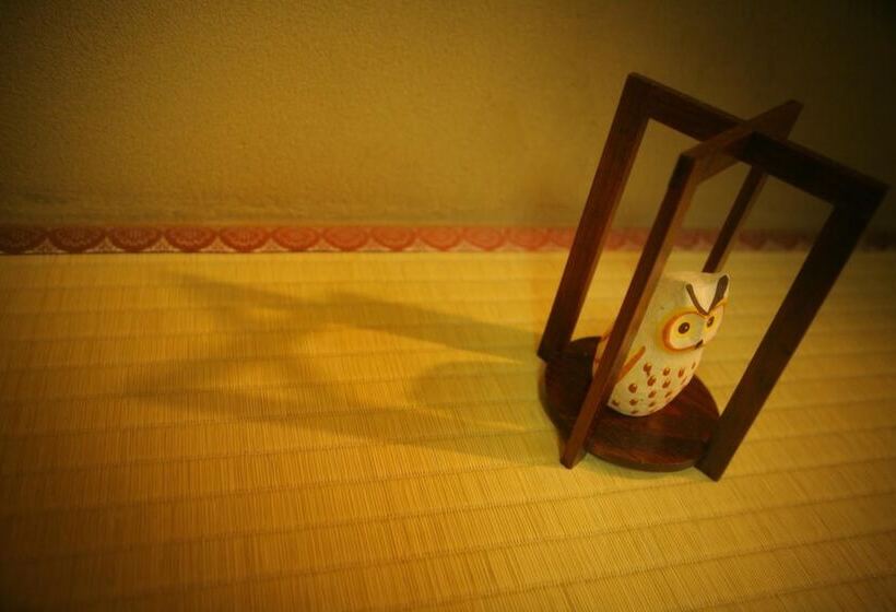 Yamashiro Onsen Ryokan Tatami