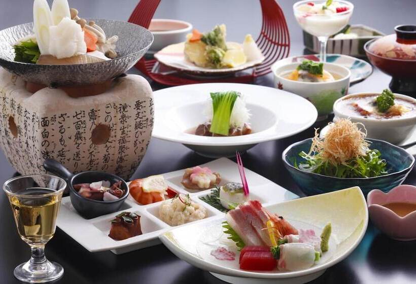 Yamashiro Onsen Ryokan Tatami