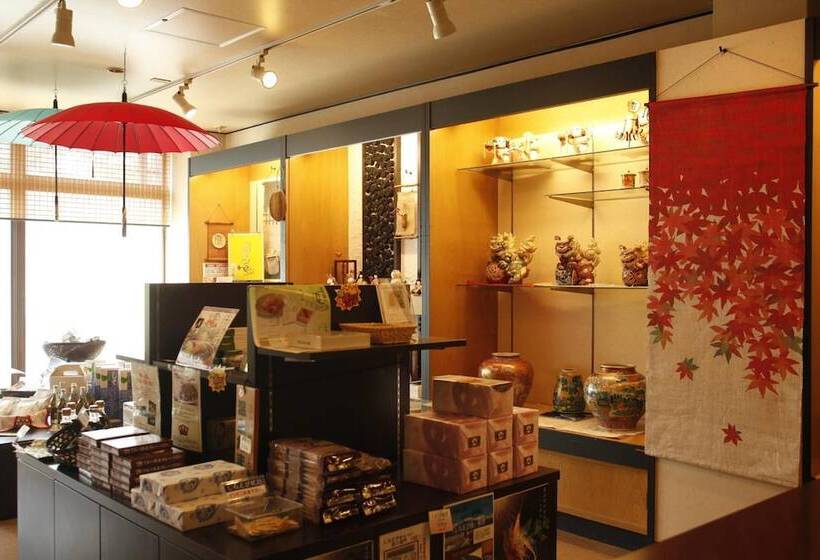 Yamashiro Onsen Ryokan Tatami