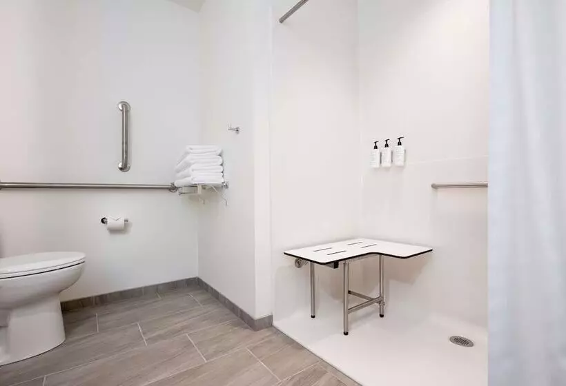 Holman Riverfront Park Hotel Salem, Tapestry By Hilton