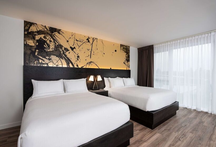 Holman Riverfront Park Hotel Salem, Tapestry By Hilton