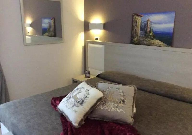 هتل Artemisia Palace