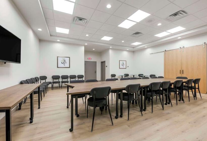 酒店 Comfort Suites St Augustine Historic District Area