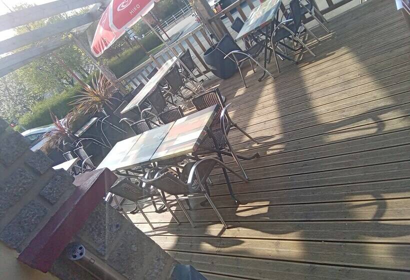 בית מלון כפרי La Renaissance