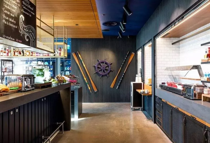 Hotelli Moxy Plymouth