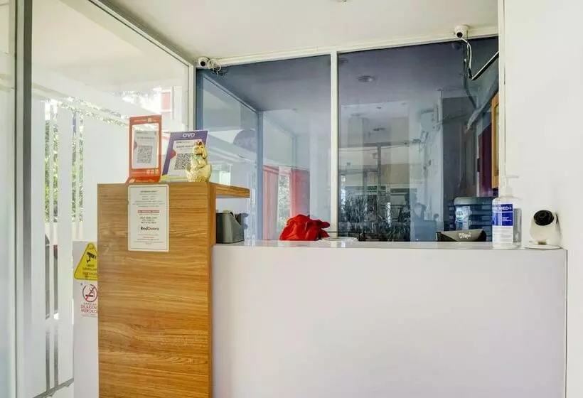 Hotelli Apartemen Bogor Valley