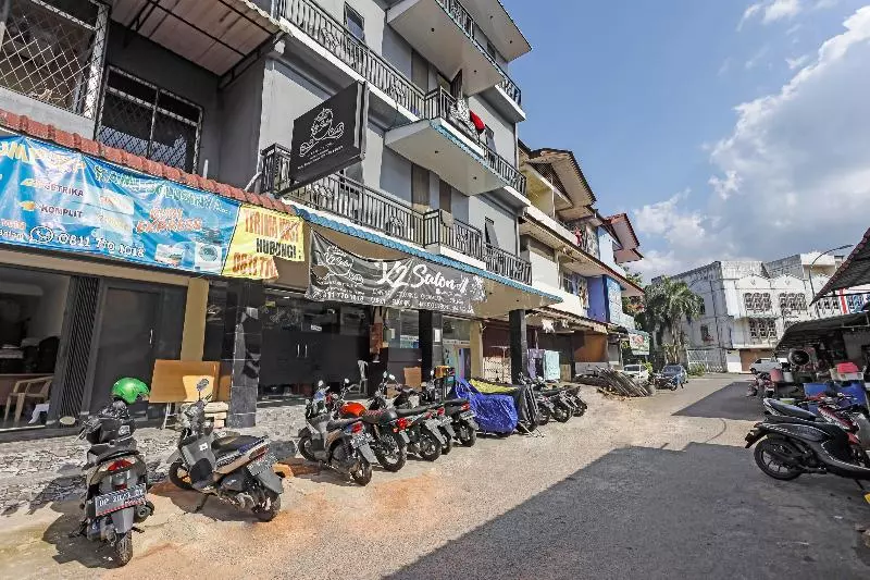 ホテル Oyo 90981 X2 Homestay