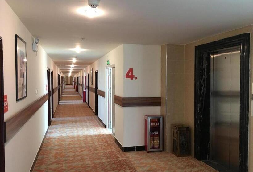 Pai Hotel Guangzhou Baiyun International Airport Zhongluotan Zhuliao Metro Station