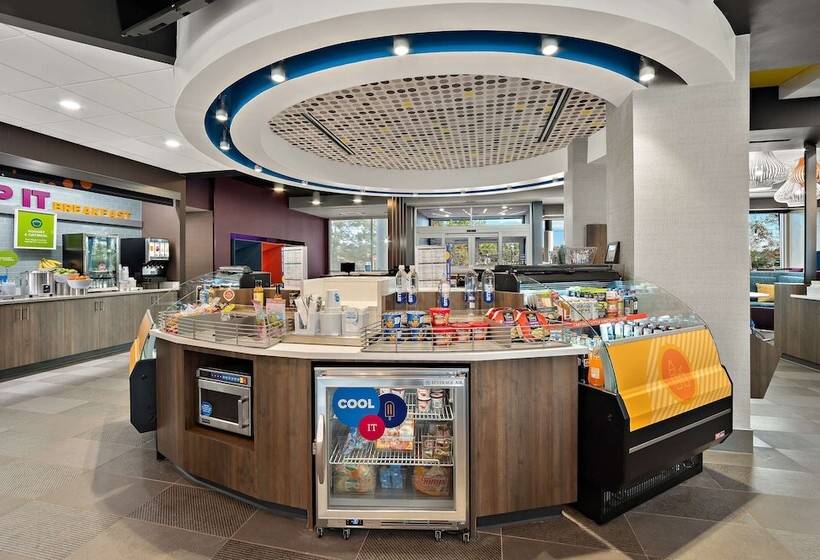 בית מלון כפרי Tru By Hilton Santee