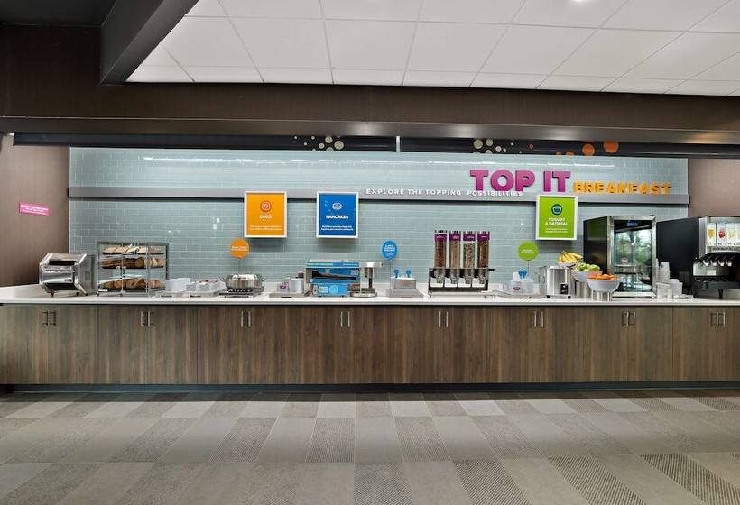 בית מלון כפרי Tru By Hilton Santee