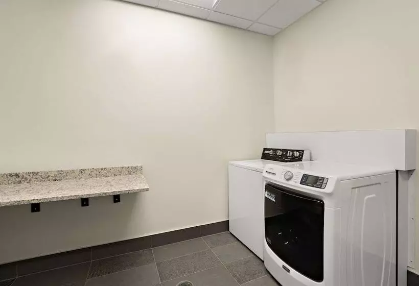 ホテル Tru By Hilton Santee