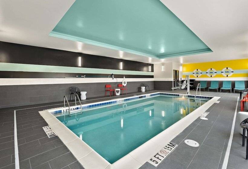 בית מלון כפרי Tru By Hilton Santee