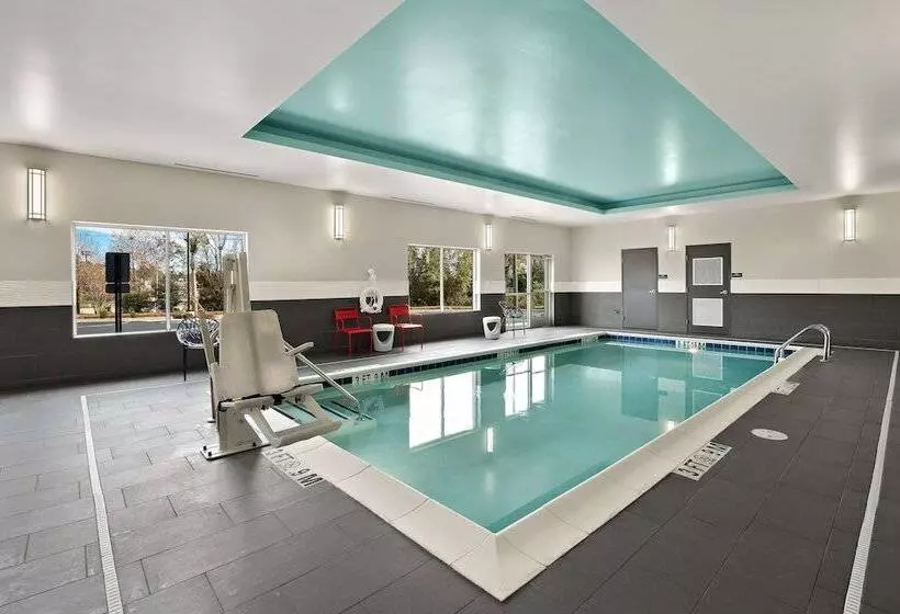 ホテル Tru By Hilton Santee