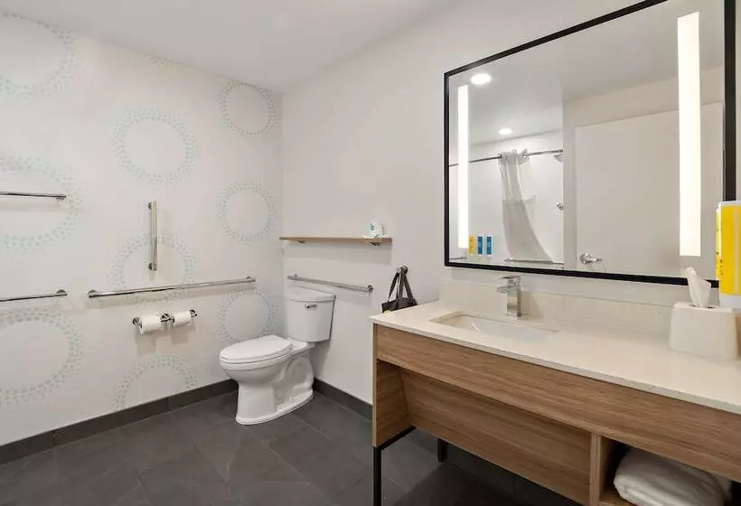 ホテル Tru By Hilton Santee