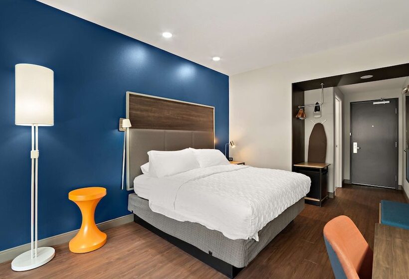 בית מלון כפרי Tru By Hilton Santee