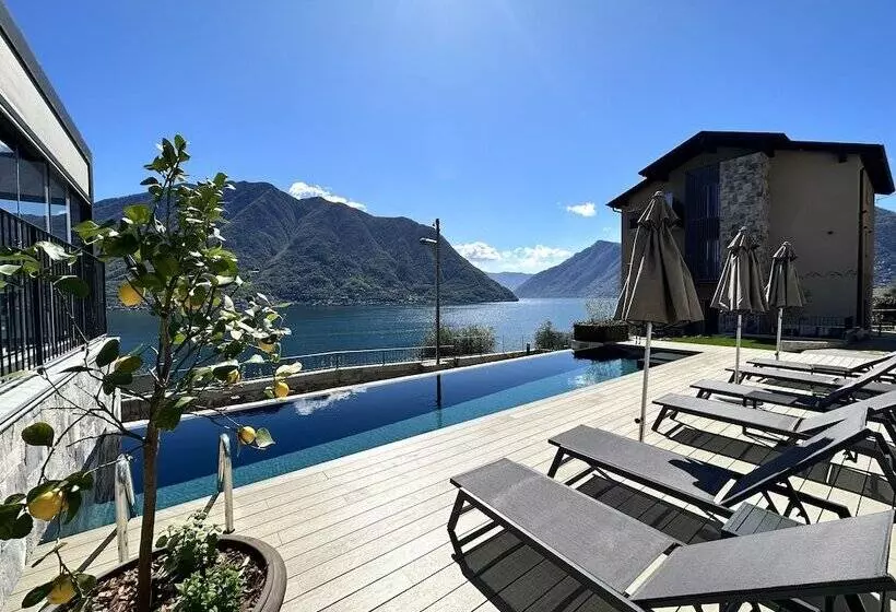 Hotelli Villa Clementina Boutique