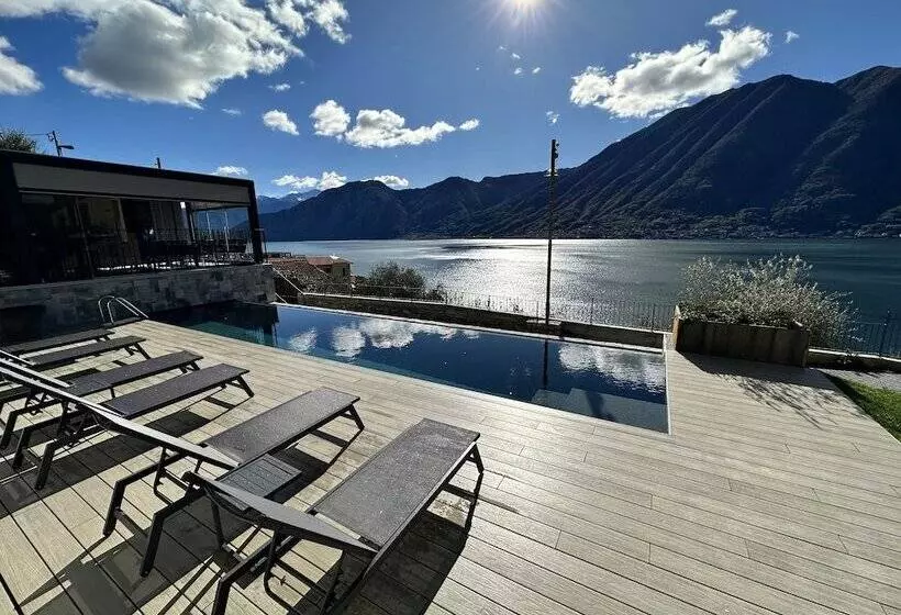 Hotelli Villa Clementina Boutique