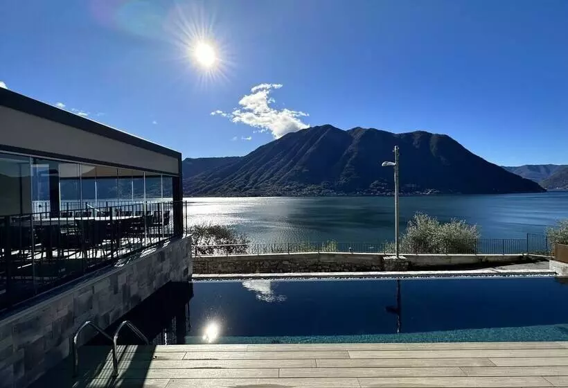 Hotelli Villa Clementina Boutique