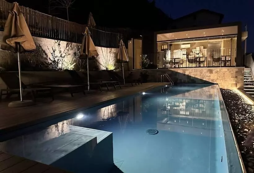 Hotelli Villa Clementina Boutique