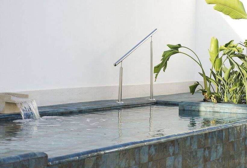 هتل Mercer Plaza Sevilla 5 Gl