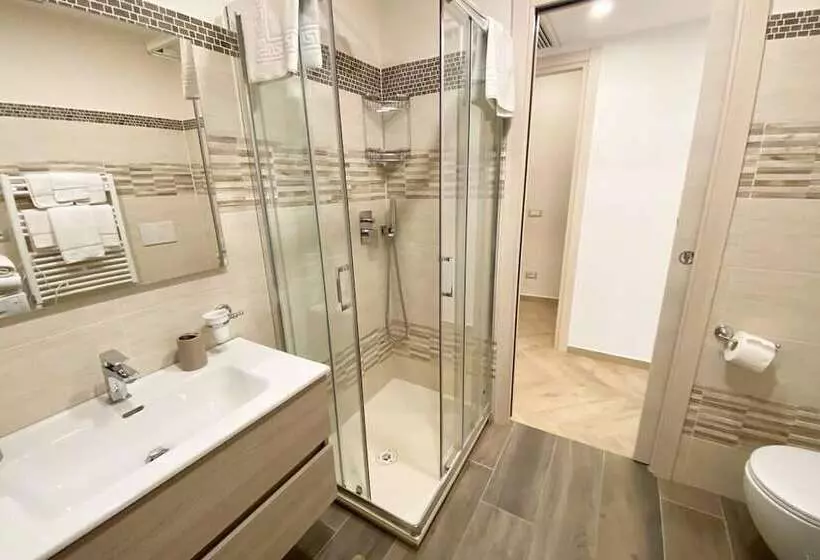 اقامتگاه Vacation Home Ground Floor 200 Meters To Beach!