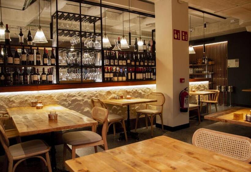 هتل Letoh Letoh San Sebastián