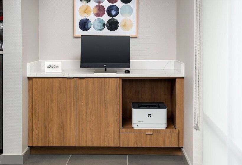 Otel Towneplace Suites By Marriott Cincinnati Mason