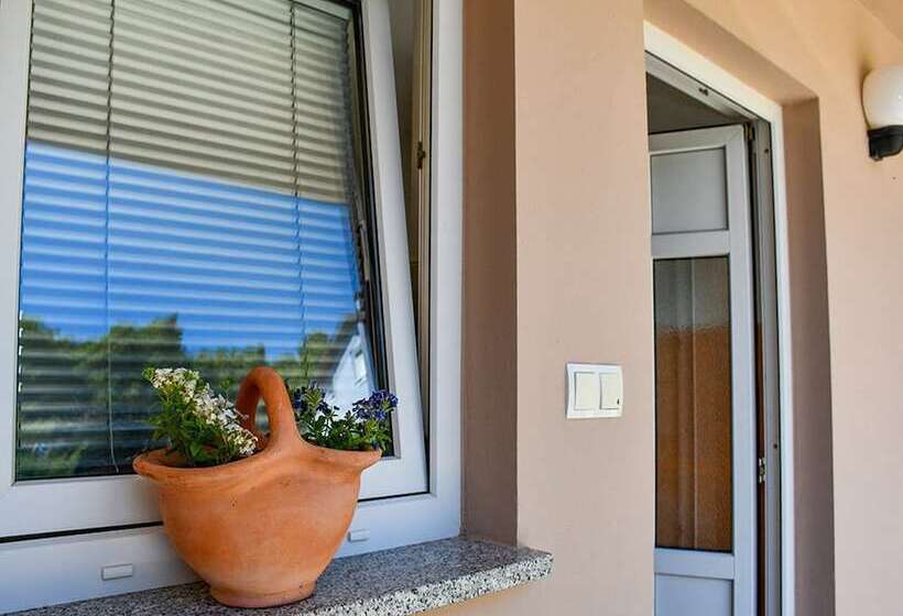 ペンション Apartments Jaklin