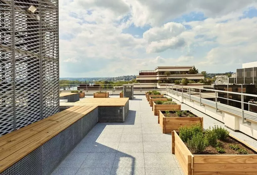 Zenao Appart Hôtels Suresnes