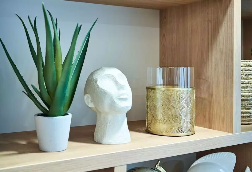 Zenao Appart Hôtels Suresnes