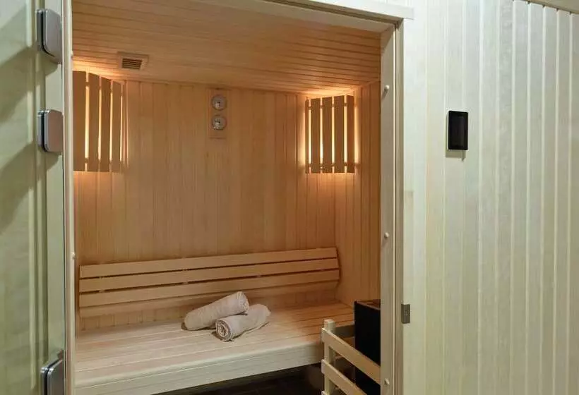 Zenao Appart Hôtels Suresnes