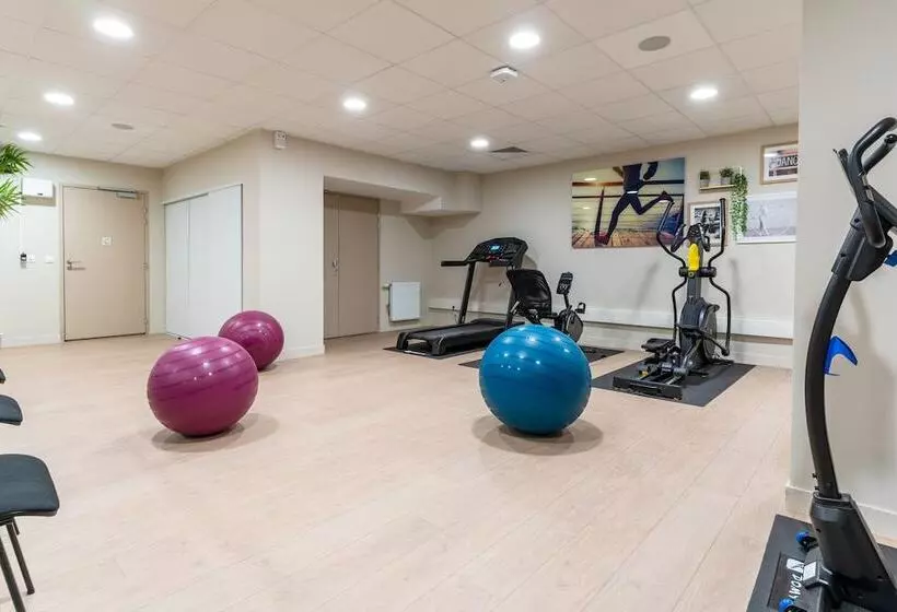 Zenao Appart Hôtels Suresnes