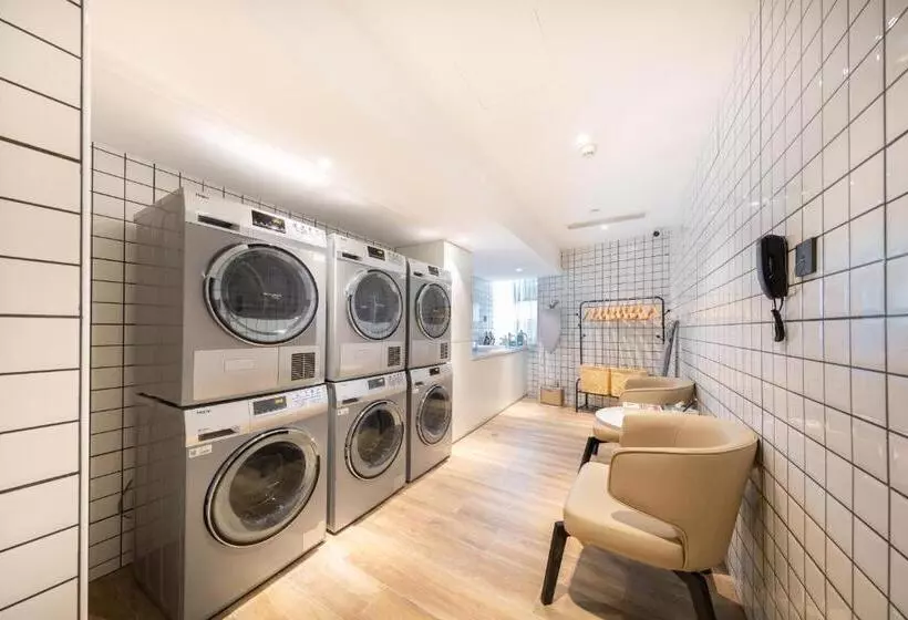 Atour Hotel Nanchang Red Valley Beach Causeway Bay