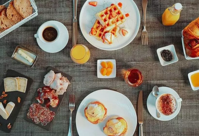 Hotelli Auberge Des Gorges De La Diosaz