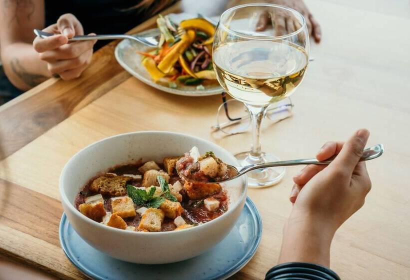 فندق Bambuda Bocas Town   Hostel