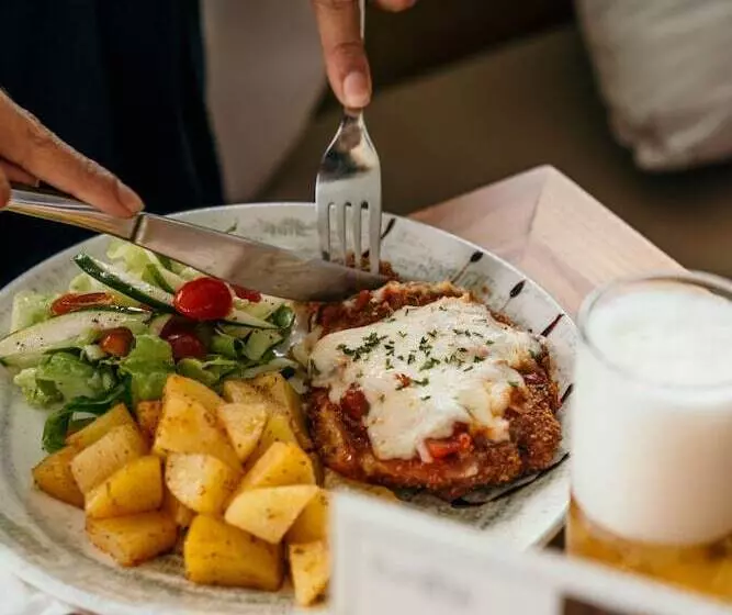 هتل Bambuda Bocas Town   Hostel